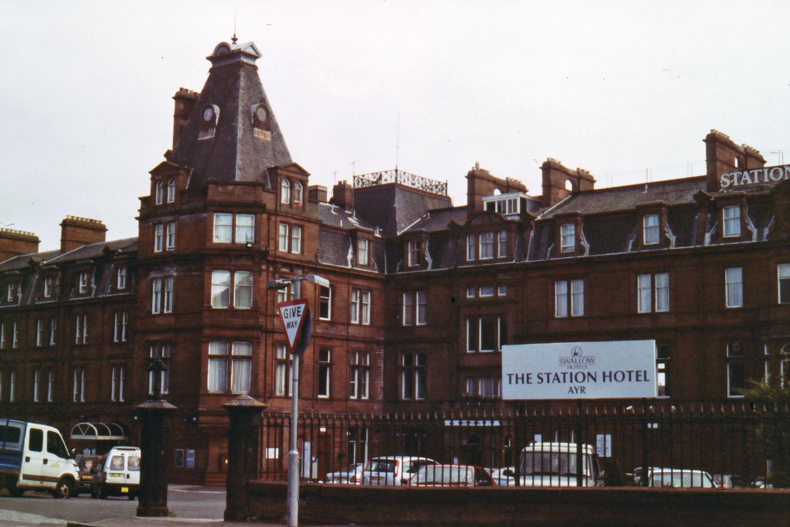 Ayr Station Hotel before fires.